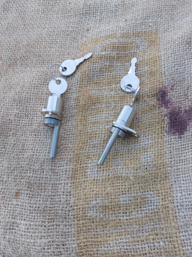 Silver filing cabinet lock - silver,